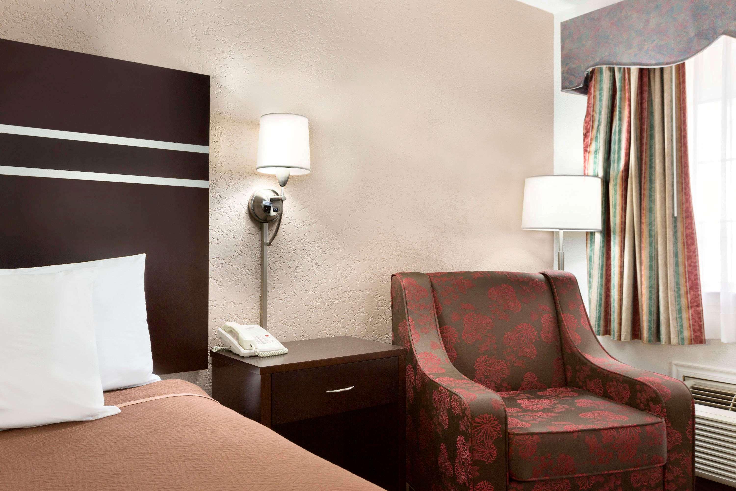 Travelodge By Wyndham Killeen/Fort Hood Экстерьер фото